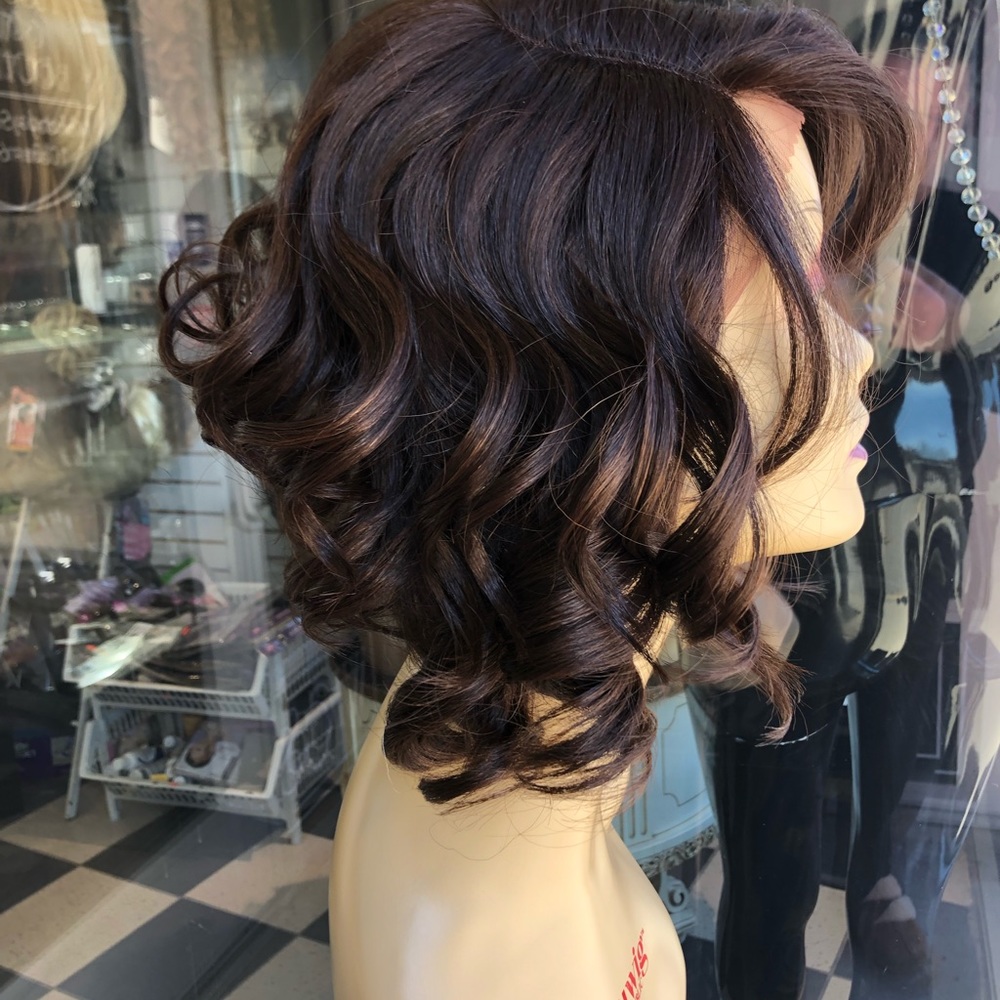 Brown Asymmetrical Bob Wig 2020 Short curly Wig